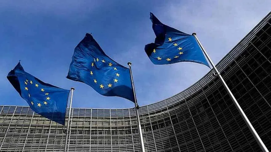 Europe Faces Difficult Summer Amid Iran Crisis, Fuel Shortages