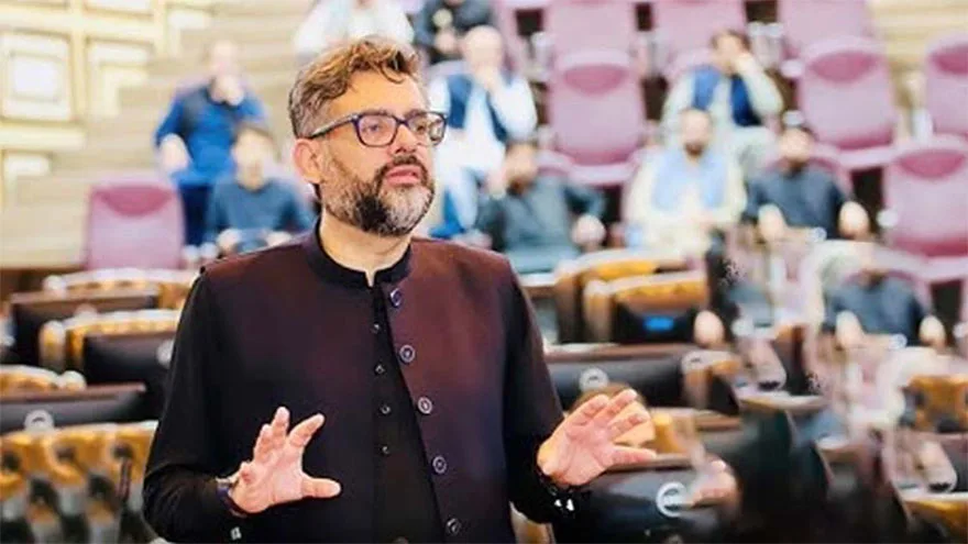 PPP Credits 18th Amendment but Silent on NFC Award, Says Muzammil Aslam