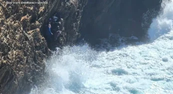 Tourists Rescued from Cliff After Daring 3-Hour Rescue Operation in Australia
