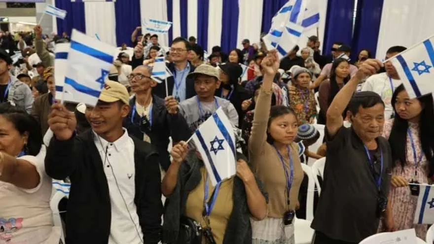 Over 250 Indians Claiming Biblical Tribe Descent Land in Israel