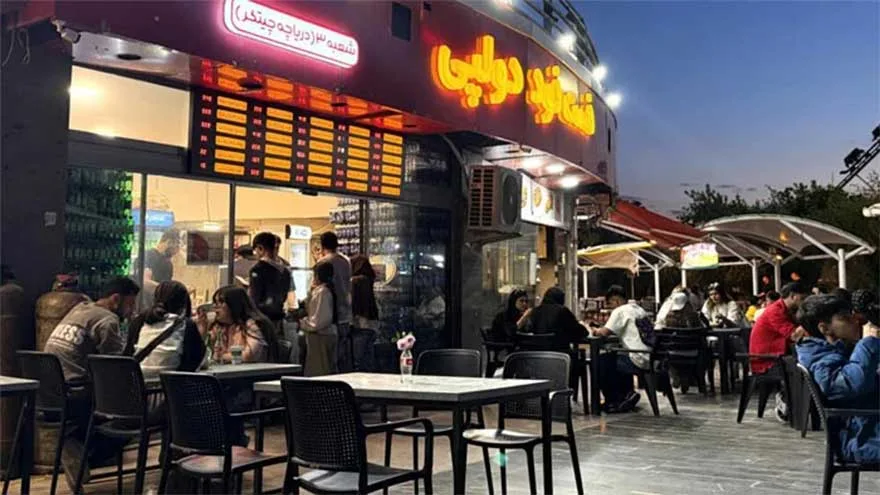 Iranians Struggle Amid Gym, Cafe Reopenings After Ceasefire