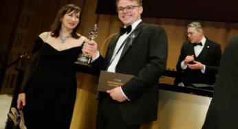 Oscar Statuette for ‘Mr. Nobody Against Putin’ Missing on Flight