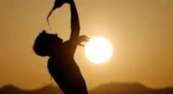 Karachi Experiences Extreme Heat at 41°C with Heat Index Reaching 43°C Due to Strong Winds