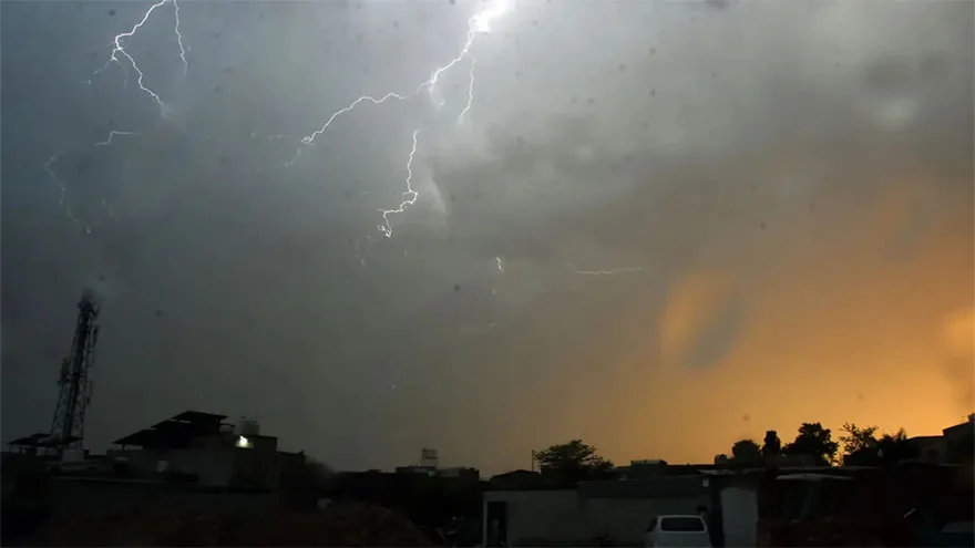 Dust-Thunderstorm, Rain Expected Upper Parts Till May 23: PMD