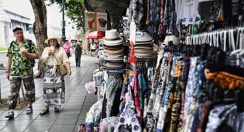 Tourists in Thailand Face Visa-Free Stay Cuts