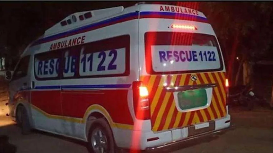 Two Killed in Wazirabad Road Accident; One Injured