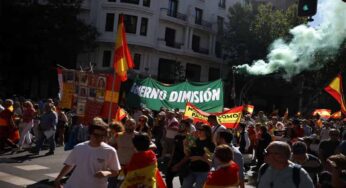 Madrid Protests Demand PM Resignation, Police Injured