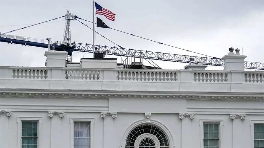 Gunfire Near White House Evacuates North Lawn, Secret Service Clears Area