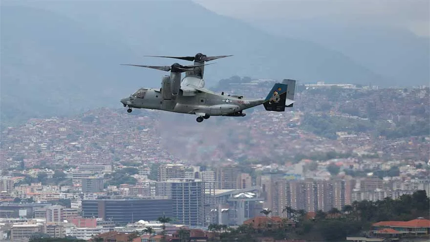 US Conducts Military Drill Over Caracas Amid Speculation on Evacuation Plan