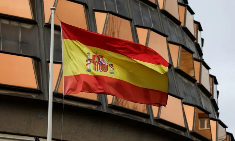 Protesters in Spain Condemn Police Handling of Gaza Flotilla Activists Returning from Detention in Israel