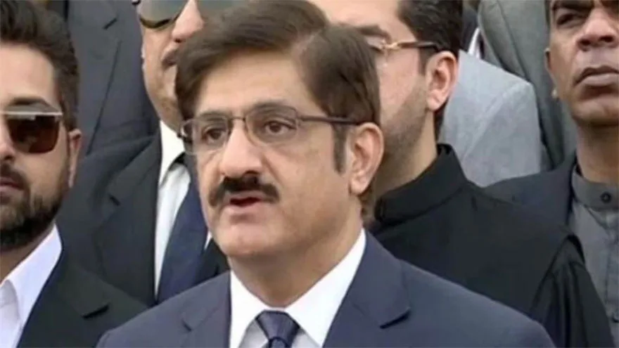 Sindh CM Insists on Timely Completion of Red Line BRT Project
