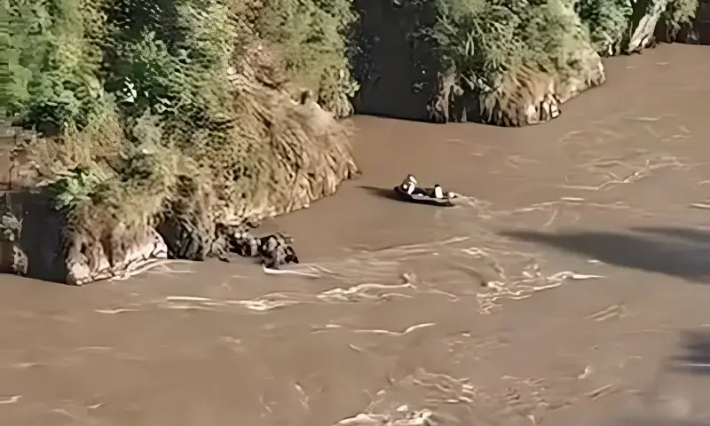 Passenger Coaster Thrown into River Amid Traffic Dispute in Muzaffarabad