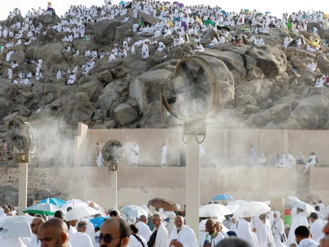 Millions Gather for Hajj Climax: Call for Unity Amid Harsh Desert Heat