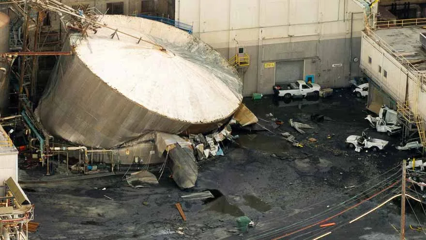 Chemical Tank Rupture in Washington State Causes Death, Multiple Injuries