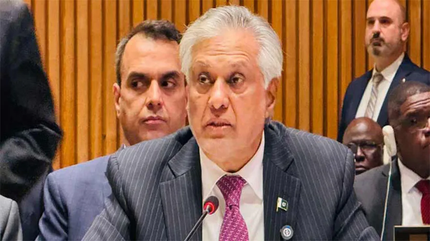 Dar Reaffirms Pakistan’s Multilateralism Commitment to Global Governance Meeting with Wang Yi