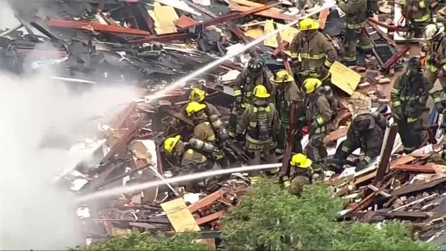 Gas Explosion Kills Three in Dallas, Firefighters Battle Blaze