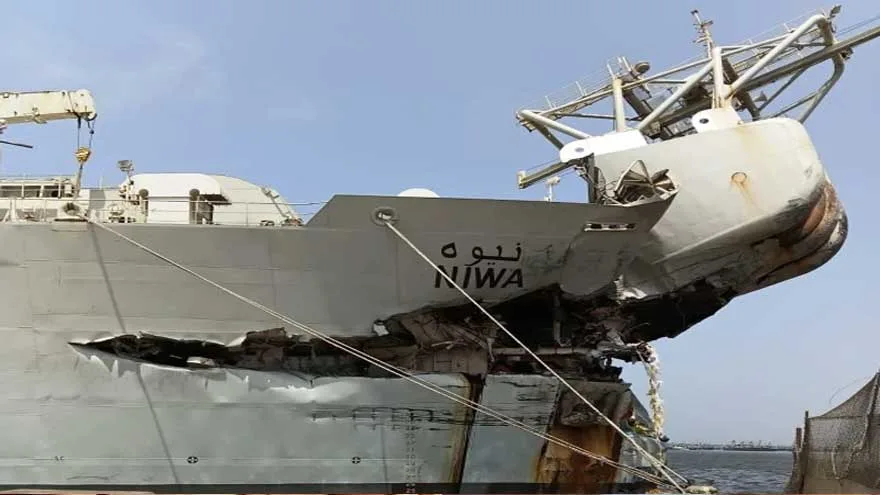 Two Cargo Ships Collide at Karachi Port, Damaging One Ship and Spilling Containers into Sea