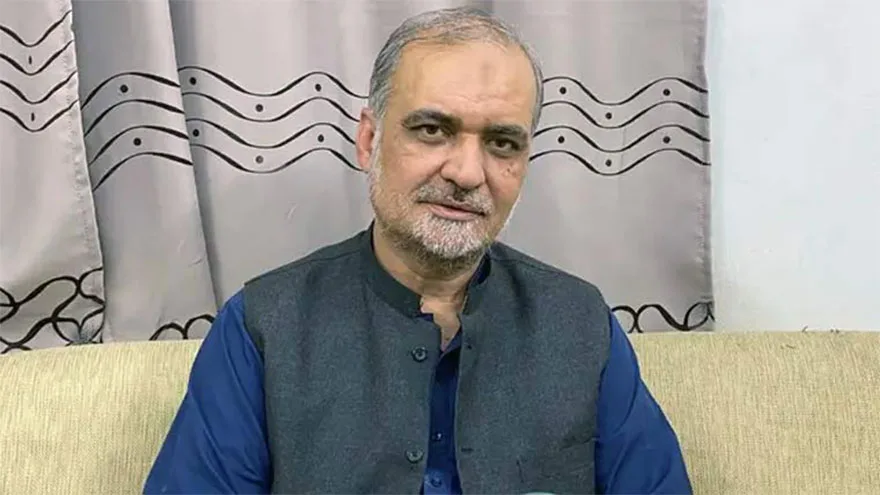 Hafiz Naeem Calls for Rs122 Cut in Petrol Prices Amid Falling Global Rates