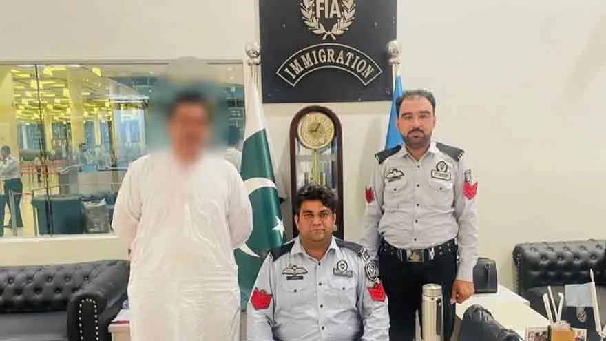 FIA Offloads Saudi-bound Passenger With Two Pakistani Passports at Islamabad Airport