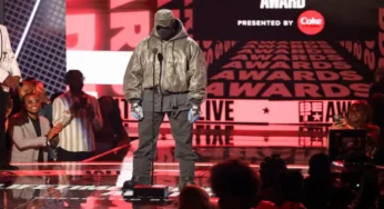 Kanye West’s Istanbul Concert Attracts Over 100k Fans Amid Antisemitic Controversy
