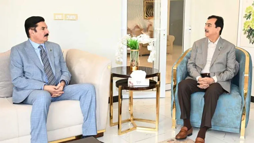Governor KP, Senate Chairman Discuss Country’s Political Challenges