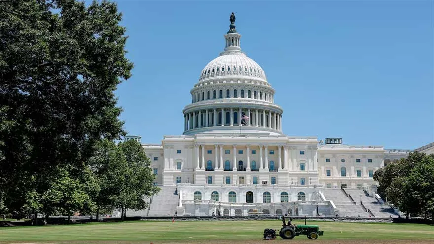 US Senate Approves $70B for ICE, Border Patrol; No Democratic Support