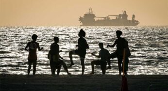 Dubai’s Palm Hotels Attract Staycations Amid Tourist Exodus