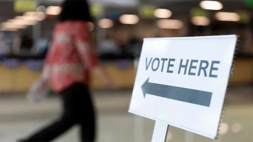 US Voters Likely to Back Unliked Candidates: Poll Finds