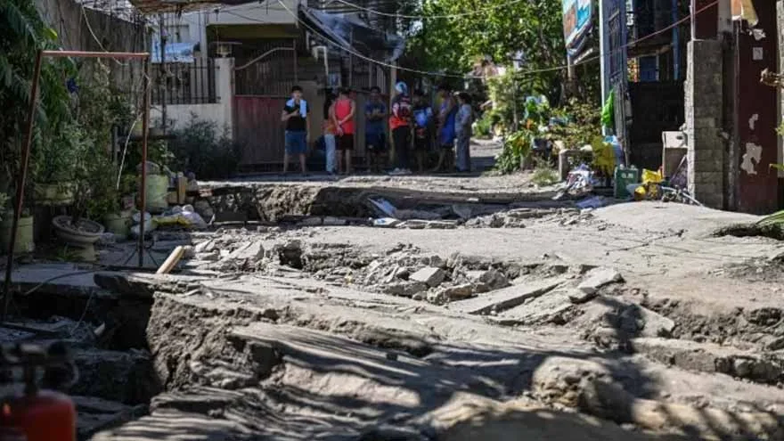 Philippines Quake Death Toll Rises to 46, Buildings Collapse and Landslides Triggered