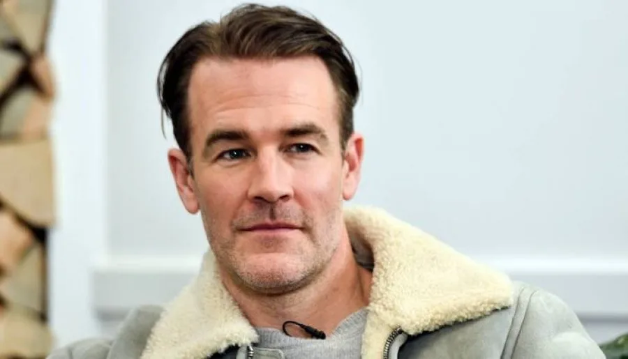 ‘Elle’ Star Honors Late James Van Der Beek Ahead of Final Role