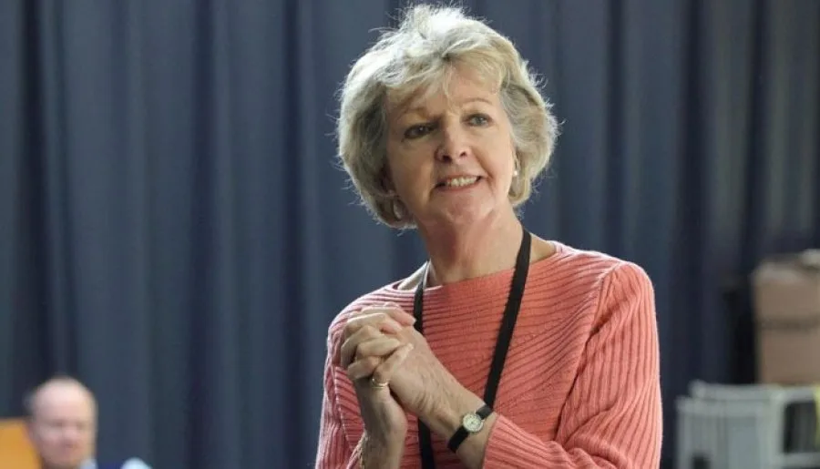 Dame Penelope Keith Dies at 86 After Cancer Battle