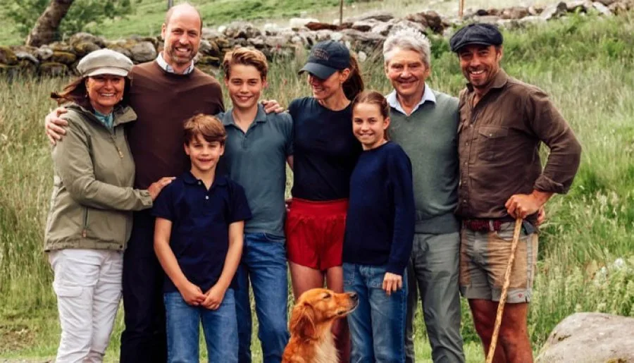 Royal Expert’s Claims on Prince William’s Inner Circle After Family Photo Release