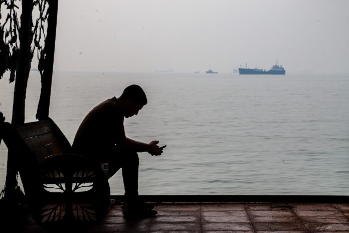 iran-reports-seven-tankers-damaged-in-strait-of-hormuz